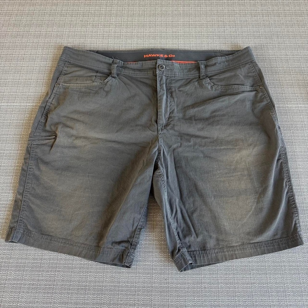 Hawke & Co. gray cargo shorts men's size 40